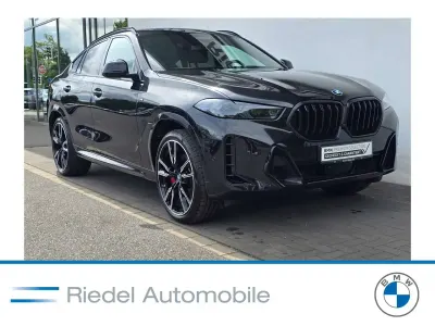 Gebraucht BMW X6 M M Sport 381 PS (280 kW) 2025 Black sapphire metallic SUV