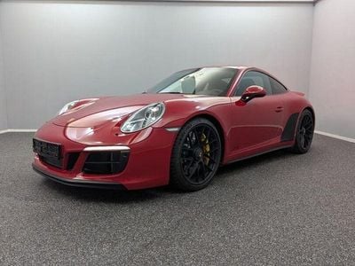 Porsche 911 Carrera