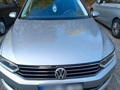 Usata VW Passat Comfortline 150 CV (110 kW) 2016 Grigio Station wagon