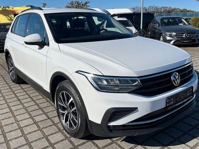 Gebraucht VW Tiguan Life 150 PS (110 kW) 2021 Weiß SUV
