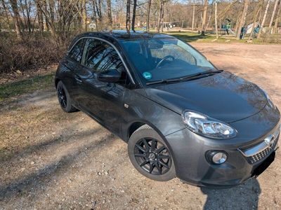 Opel Adam
