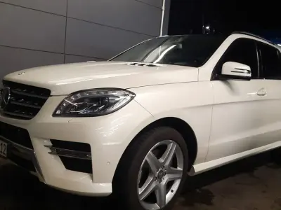 Gebraucht Mercedes ML350 AMG line 258 PS (189 kW) 2015 Schwarz SUV