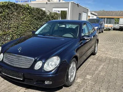 Gebraucht Mercedes E240 177 PS (130 kW) 2003 Limousine