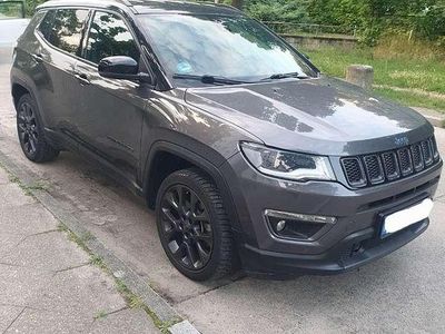 Gebraucht Jeep Compass 179 PS (131 kW) 2021 Grau SUV
