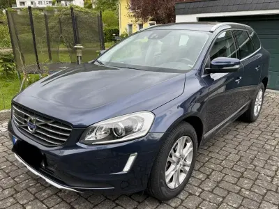 Gebraucht Volvo XC60 Summum 181 PS (133 kW) 2015 Grau SUV