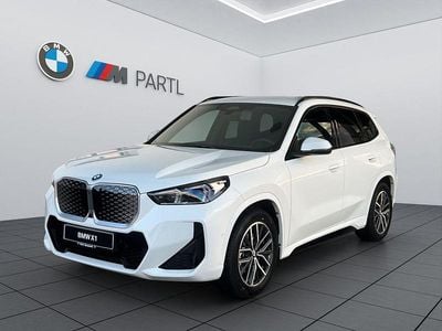 Weiß Neu 2026 BMW iX1 M Sport SUV | 49.350 € (Superpreis)