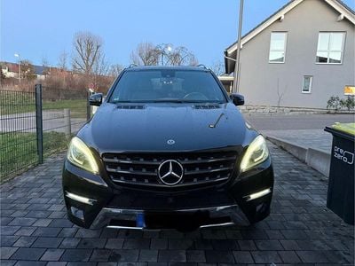 Gebraucht Mercedes ML350 258 PS (189 kW) 2014 Schwarz SUV