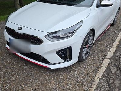 Kia ProCeed GT