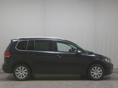 Gebraucht VW Touran Highline 150 PS (110 kW) 2021 Schwarz Van / Kleinbus