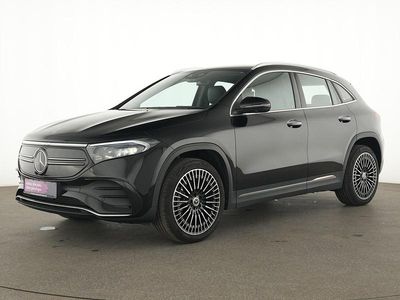 Nachtschwarz Gebraucht 2023 Mercedes EQA300 AMG line SUV | 35.262 € (Fairer Preis)