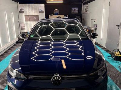 Gebraucht VW Golf VIII GTI Clubsport 300 PS (220 kW) 2022 Blau Limousine