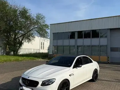 Gebraucht Mercedes E63 AMG AMG 571 PS (419 kW) 2017 Weiß Limousine
