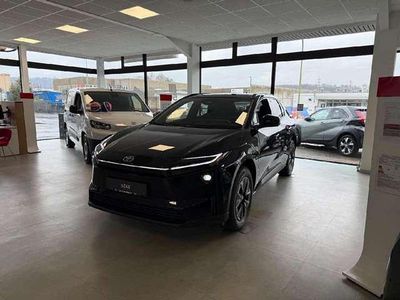 Neu Toyota bZ4X 164 kW (224 PS) 2026 Attitude black metallic SUV