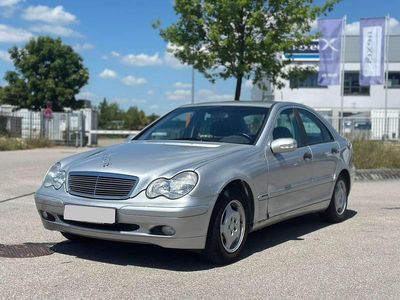 Mercedes C200