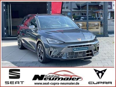 Grau Gebraucht 2024 Cupra Leon Limousine | 39.950 €