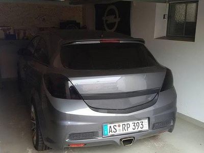 Gebraucht Opel Astra GTC Sport 140 PS (102 kW) 2006 Silber Coupé
