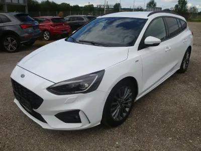 Gebraucht Ford Focus ST-Line 125 PS (91 kW) 2019 Weiß Kombi