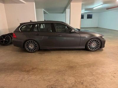 Second-hand BMW 330 Sport Line 231 CP (169 kW) 2005 Gri Break