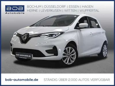 Second-hand Renault Zoe 50 kW (69 CP) 2022 Alb Hatchback
