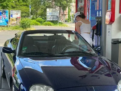 Gebraucht MG F 120 PS (88 kW) 1998 Blau Cabrio