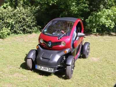 Gebraucht Renault Twizy 11 kW (16 PS) 2012 Rot Kleinwagen