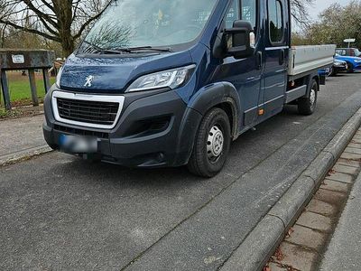 Gebraucht Peugeot Boxer 163 PS (119 kW) 2018 Blau Van
