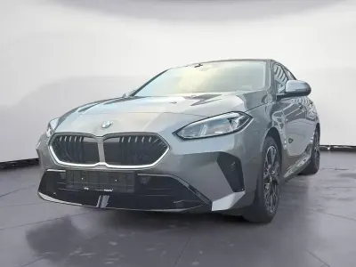 Usata BMW 120 M Sport 170 CV (125 kW) 2026 Grigio Utilitaria