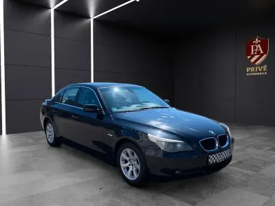 Gebraucht BMW 520 Sport Line 170 PS (125 kW) 2003 Schwarz Limousine