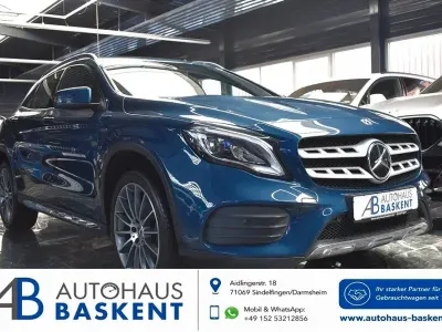 Gebraucht Mercedes GLA200 AMG line 156 PS (114 kW) 2019 Blau SUV