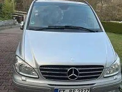 Silber Gebraucht 2009 Mercedes Viano Van / Kleinbus | 10.999 € (Guter Preis)