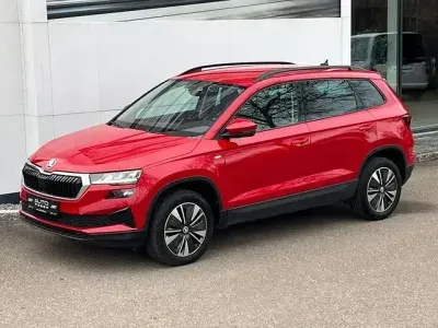 Używany Skoda Karoq Ambition 150 KM (110 kW) 2022 Pomarańczowy SUV