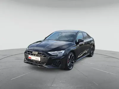 Gebraucht Audi S3 Comfort 333 PS (244 kW) 2024 Mythosschwarz metallic Limousine