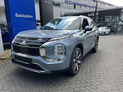 Gebraucht Mitsubishi Outlander P-HEV Edition 306 PS (225 kW) 2025 Mondsteingrau SUV