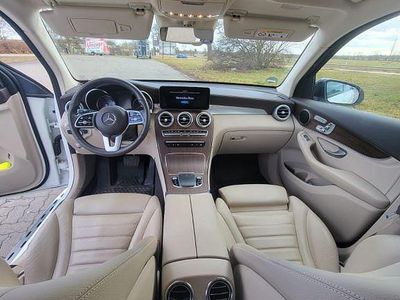 Gebraucht Mercedes GLC200 184 PS (135 kW) 2019 Beige SUV