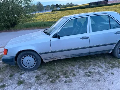 Gebraucht Mercedes E260 1989 Limousine
