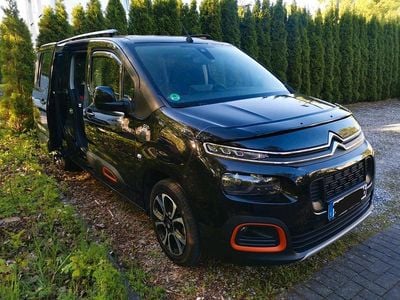Gebraucht Citroën Berlingo XTR 131 PS (96 kW) 2023 Schwarz Van / Kleinbus