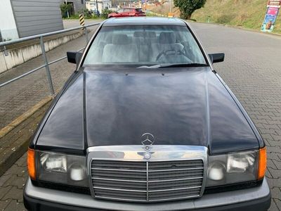 gebraucht Mercedes 230 CE// TÜV NEU//3.Hand