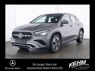 Mountain grau (metallic) Gebraucht 2024 Mercedes GLA220 Progressive SUV | 43.380 € (Fairer Preis)