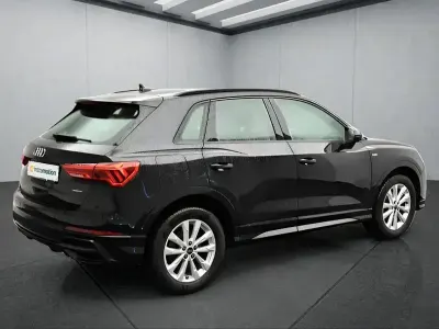 Gebraucht Audi Q3 190 PS (139 kW) 2022 Schwarz SUV