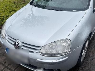 VW Golf V
