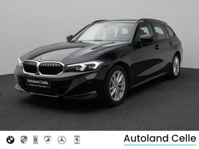 Gebraucht BMW 320 Sport Line 190 PS (139 kW) 2023 Schwarz 2668schwarz Limousine
