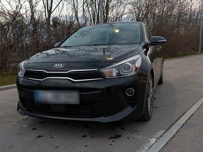 Second-hand Kia Rio Spirit 99 CP (72 kW) 2019 Negru Berlinǎ