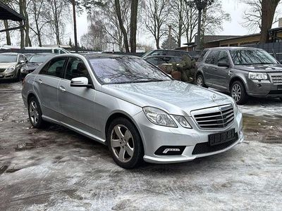 Gebraucht Mercedes E500 Avantgarde 387 PS (284 kW) 2009 Silber Limousine
