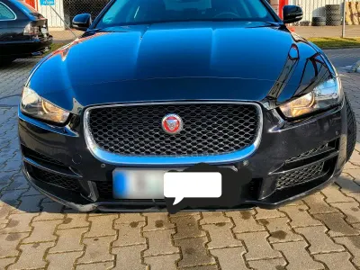 Gebraucht Jaguar XE 179 PS (131 kW) 2016 Schwarz Limousine