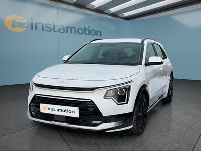 Second-hand Kia Niro 171 CP (125 kW) 2025 Alb SUV