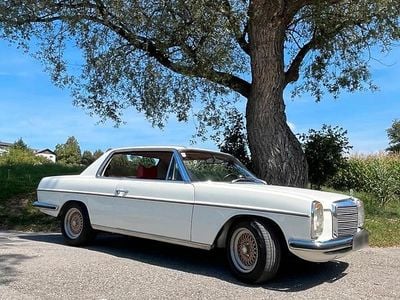 Gebraucht Mercedes W114 185 PS (136 kW) 1975 Weiß Coupé