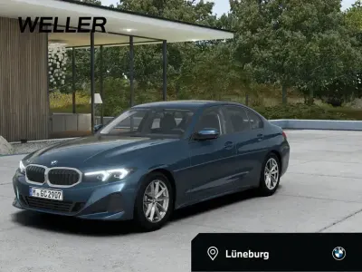 Gebraucht BMW 318 Comfort Edition 150 PS (110 kW) 2025 Arctic race blue (blau) Limousine
