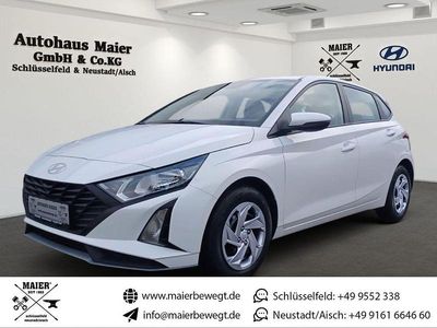 Neu Hyundai i20 Trend 101 PS (74 kW) 2025 Weiss Kleinwagen