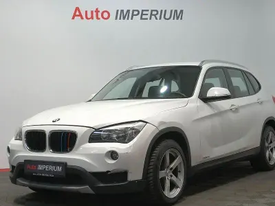 Gebraucht BMW X1 143 PS (105 kW) 2013 Weiß SUV