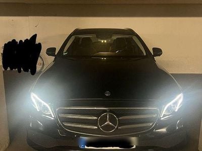 Mercedes E220